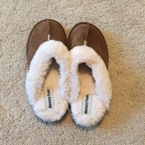 target womens bootie slippers